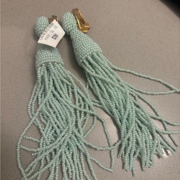 BNWT Oscar de la Renta tassel earrings - large - Picture 3 of 4